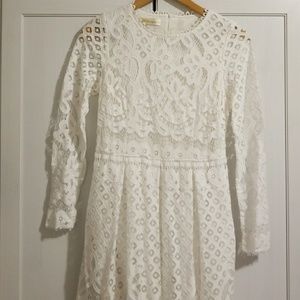 ♥️WHITE LACE MIDI DRESS SIZE SMALL SUPER CUTE